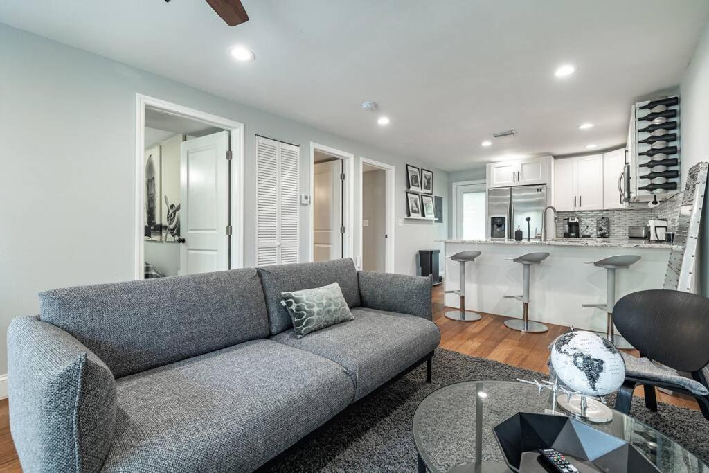 Grand Oaks Terminal In The Heights Apartment Tampa Luaran gambar